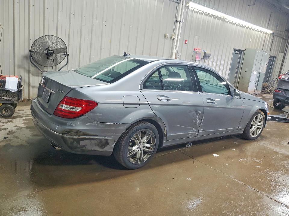 Продажа на аукционе авто 2014 Mercedes-benz C, vin: WDDGF8AB7ER319755, номер лота: 49630236