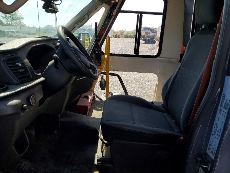 49372686 :رقم المزاد ، 1FDDF6P88MKA92804 vin ، 2021 Ford Transit مزاد بيع