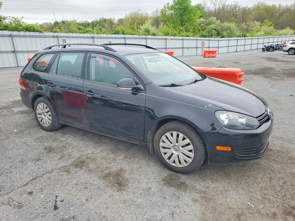 50085806 :رقم المزاد ، 3VWPP7AJ1DM692165 vin ، 2013 Volkswagen Jetta مزاد بيع