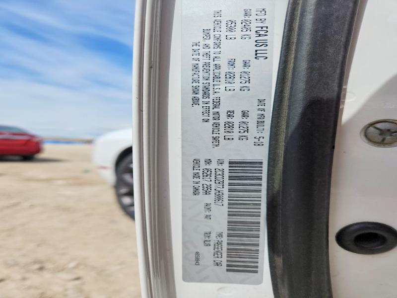 51032716 :رقم المزاد ، 2C3CDZBT7JH300617 vin ، 2018 Dodge Challenger مزاد بيع