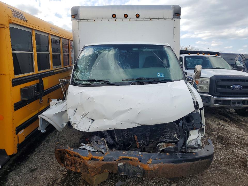 2005 Gmc Savana მანქანა იყიდება აუქციონზე, vin: 1GDHG31U251106299, აუქციონის ნომერი: 50512526