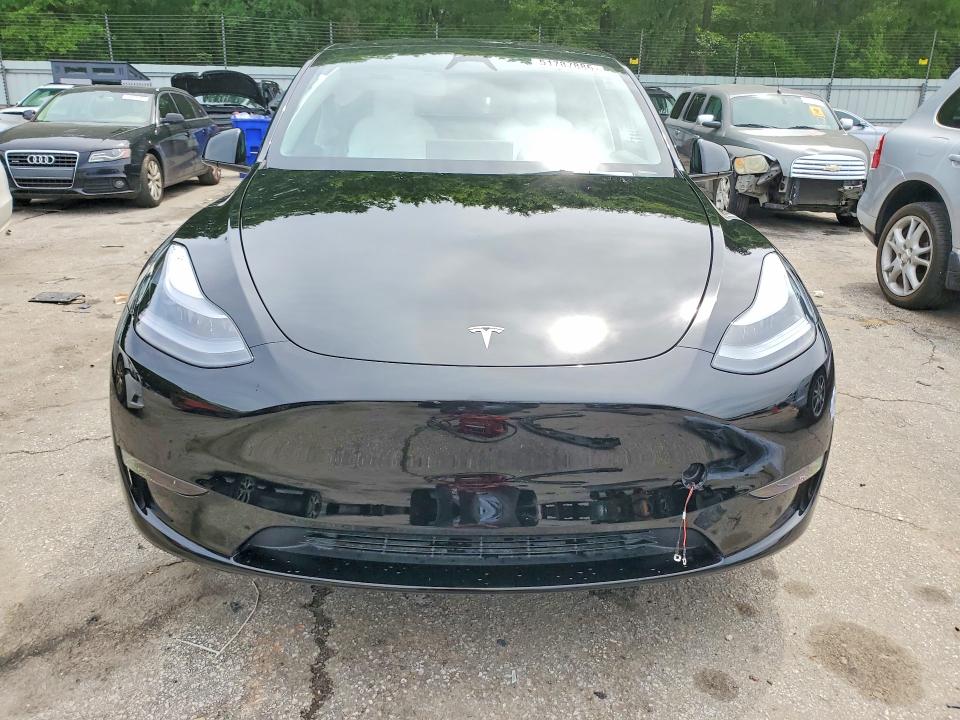 Продажа на аукционе авто 2025 Tesla Model Y, vin: 7SAYGAEE8SF293114, номер лота: 51787886