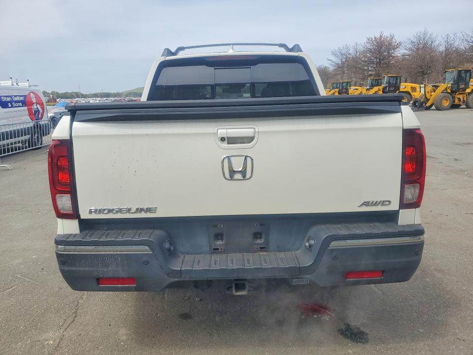 Продажа на аукционе авто 2017 Honda Ridgeline, vin: 5FPYK3F70HB002841, номер лота: 51210796