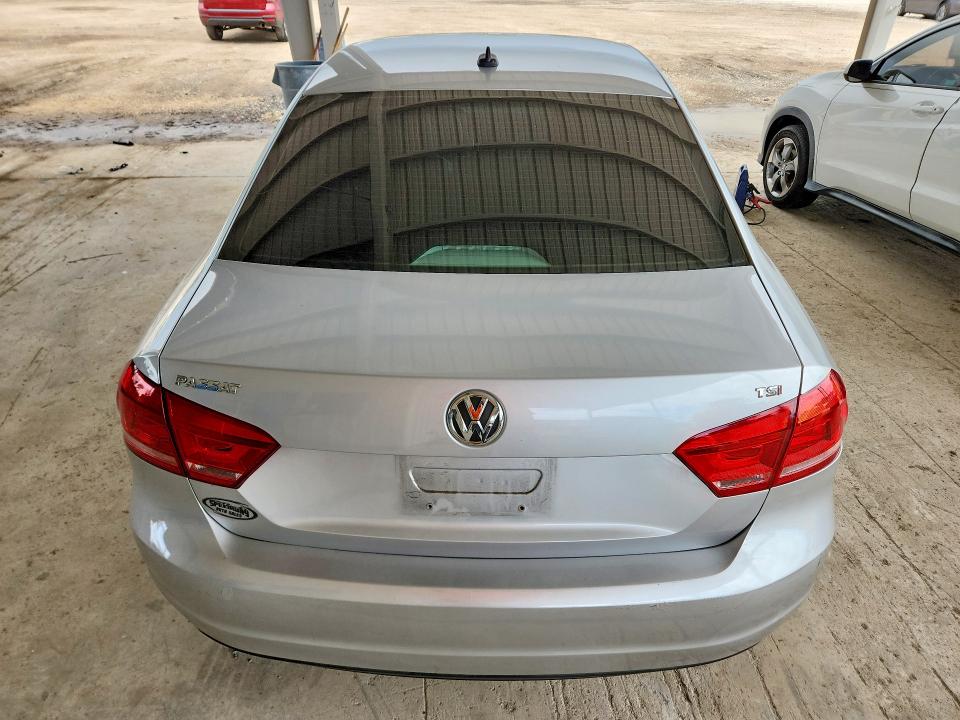 Продажа на аукционе авто 2015 Volkswagen Passat, vin: 1VWAS7A31FC099304, номер лота: 47427446
