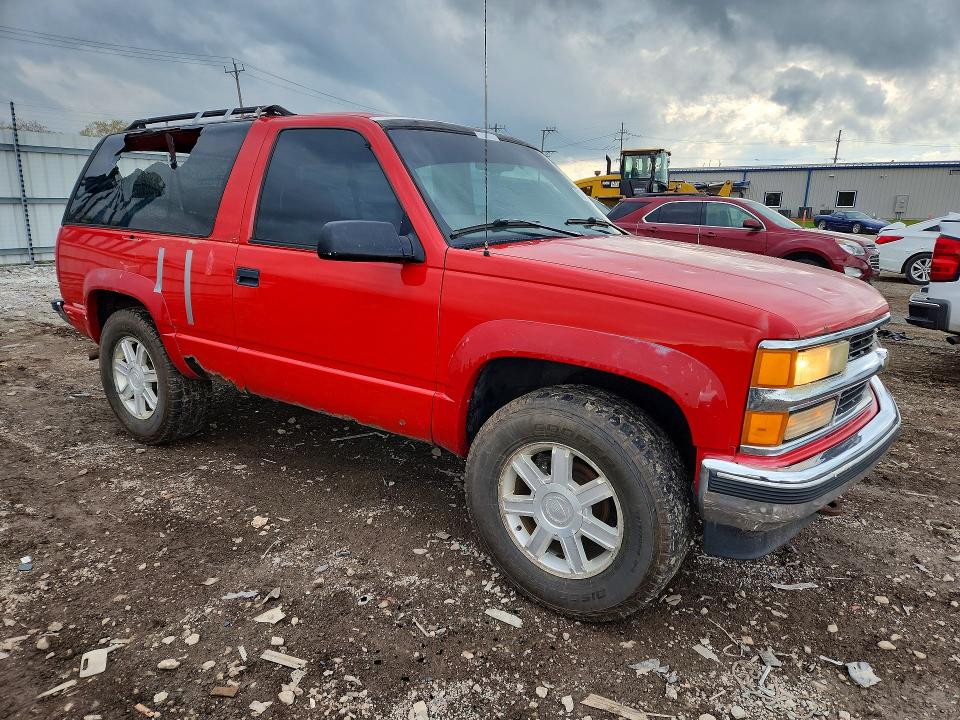 51795196 :رقم المزاد ، 3GNEK18R4WG108786 vin ، 1998 Chevrolet Tahoe مزاد بيع