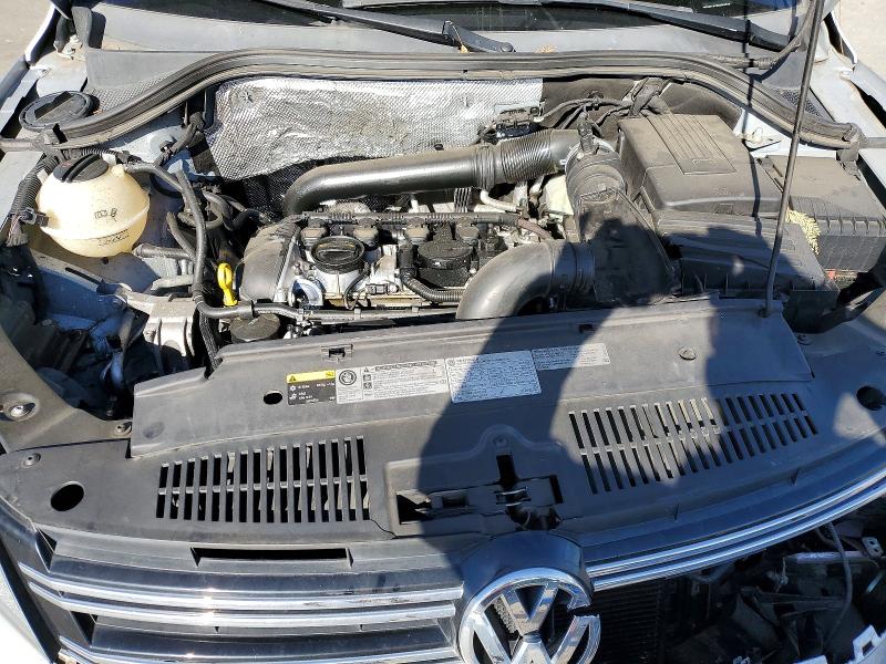Продажа на аукционе авто 2016 Volkswagen Tiguan, vin: WVGAV7AXXGK000379, номер лота: 49106136