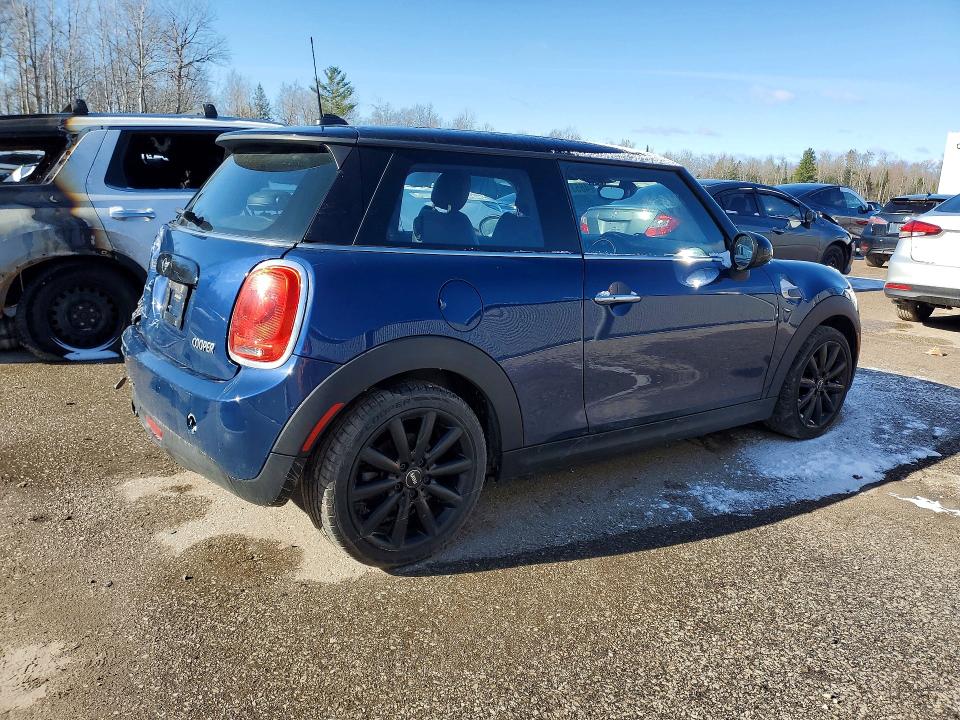 2016 Mini Cooper მანქანა იყიდება აუქციონზე, vin: WMWXP5C55GT740115, აუქციონის ნომერი: 48537236