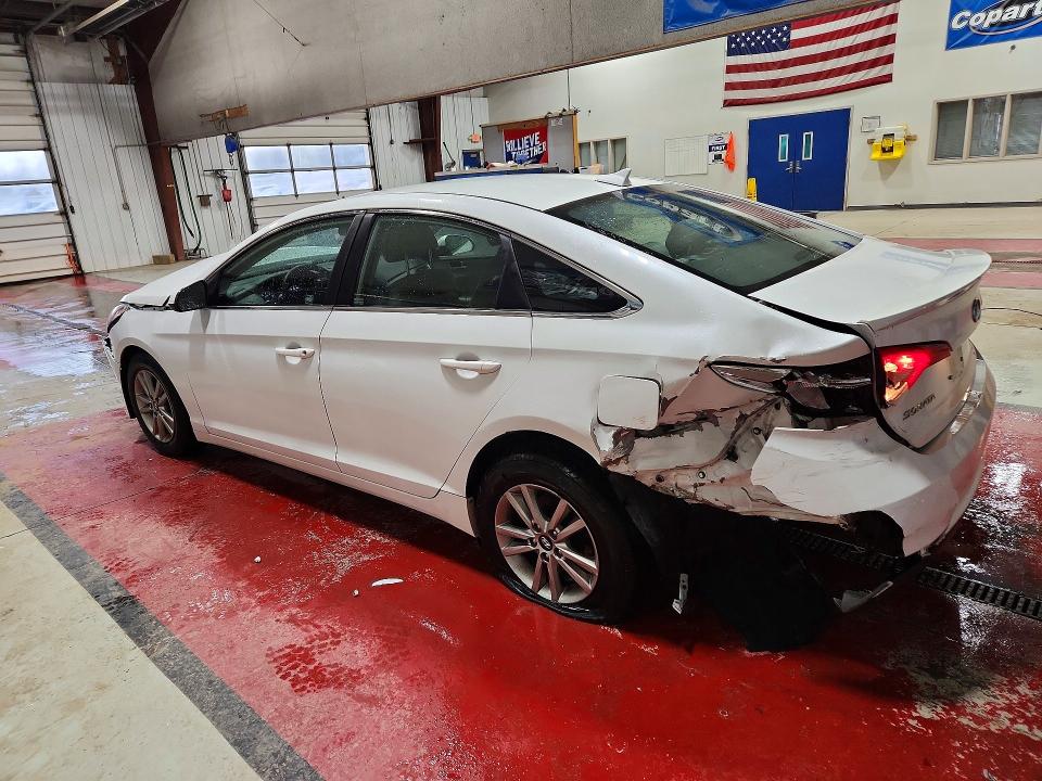 2015 Hyundai Sonata მანქანა იყიდება აუქციონზე, vin: 5NPE24AF6FH121119, აუქციონის ნომერი: 51680116