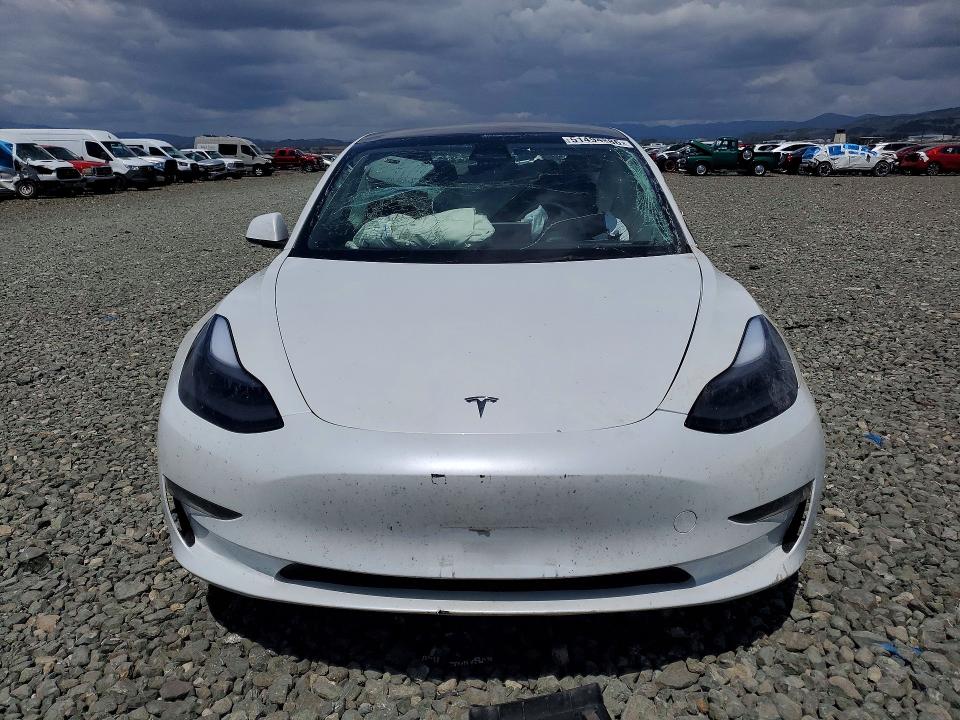 51494886 :رقم المزاد ، 5YJ3E1EB0PF675275 vin ، 2023 Tesla Model 3 مزاد بيع