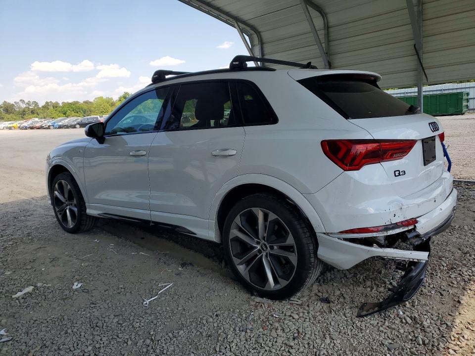 51126656 :رقم المزاد ، WA1EECF32N1045821 vin ، 2022 Audi Q3 مزاد بيع