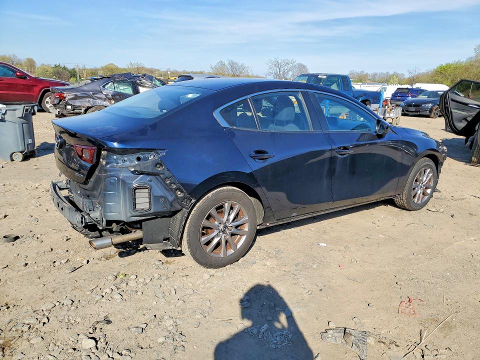 48440066 :رقم المزاد ، JM1BPAAL6M1307496 vin ، 2021 Mazda 3 مزاد بيع