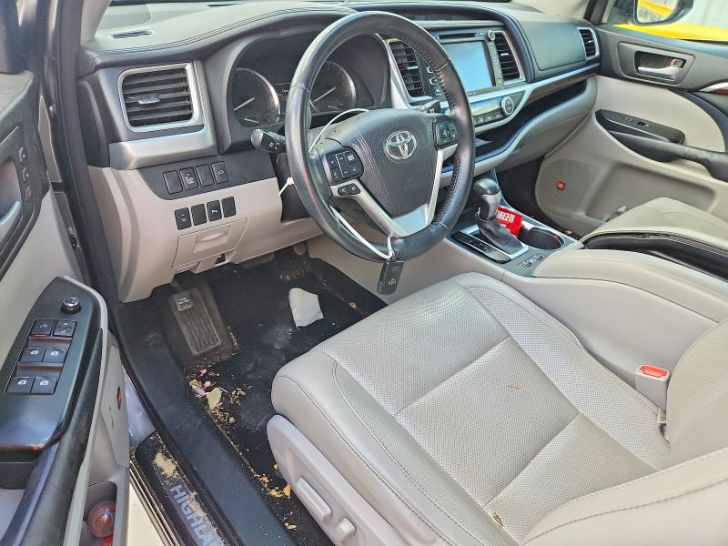 2015 Toyota Highlander მანქანა იყიდება აუქციონზე, vin: 5TDYKRFH3FS081354, აუქციონის ნომერი: 49720476