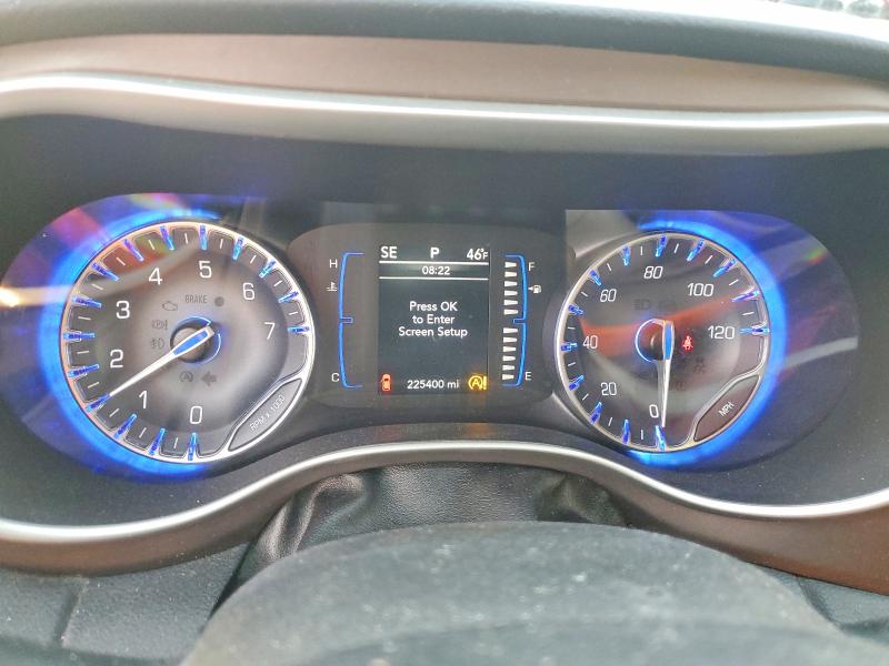41895676 :رقم المزاد ، 2C4RC1DG5MR551466 vin ، 2021 Chrysler Voyager مزاد بيع