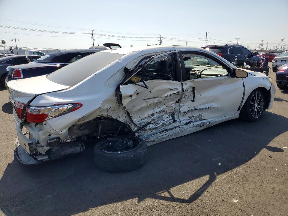 2017 Toyota Camry მანქანა იყიდება აუქციონზე, vin: 4T1BF1FK1HU656133, აუქციონის ნომერი: 51998966