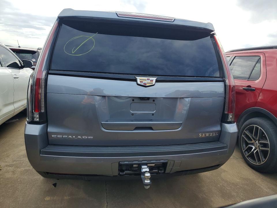 2020 Cadillac Escalade მანქანა იყიდება აუქციონზე, vin: 1GYS4DKJ8LR273823, აუქციონის ნომერი: 50330346