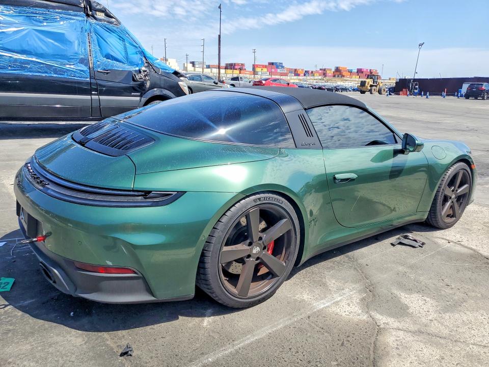 Продаж на аукціоні авто 2026 Porsche 911, vin: WP0BH2A99TS249321, номер лоту: 51893216