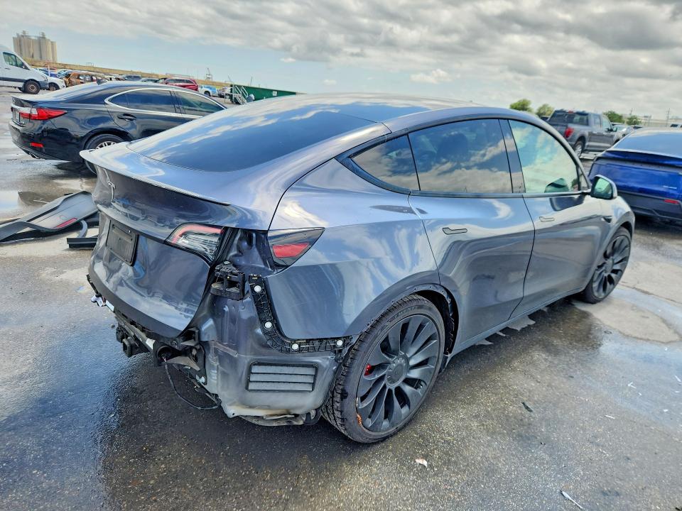 50093686 :رقم المزاد ، 7SAYGDEF7NF515446 vin ، 2022 Tesla Model Y مزاد بيع