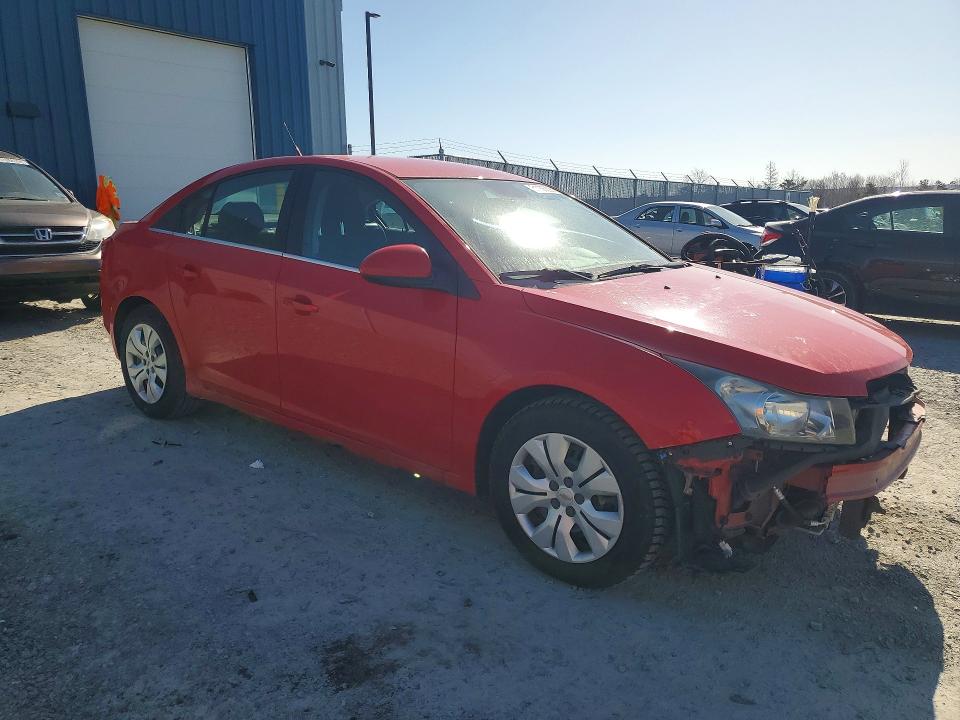 2014 Chevrolet Cruze მანქანა იყიდება აუქციონზე, vin: 1G1PC5SBXE7335145, აუქციონის ნომერი: 51158206
