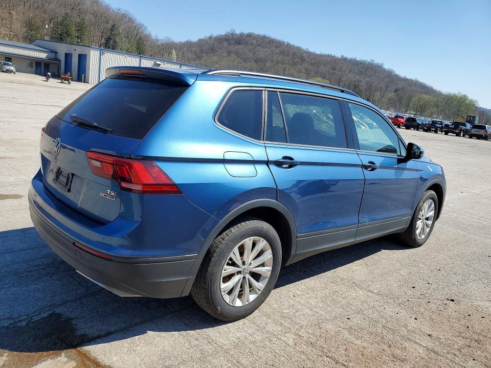 2018 Volkswagen Tiguan მანქანა იყიდება აუქციონზე, vin: 3VV0B7AX8JM050255, აუქციონის ნომერი: 49141746