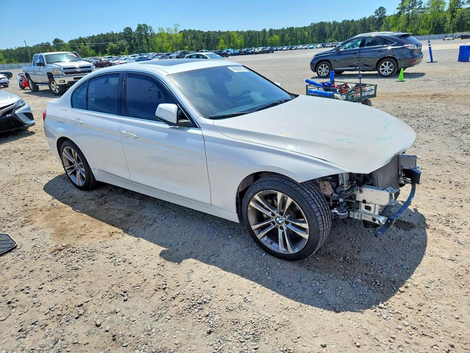 Aukcja sprzedaży 2027 Bmw 330i, vin: WBA8B9G35HNU54869, numer aukcji: 48986206