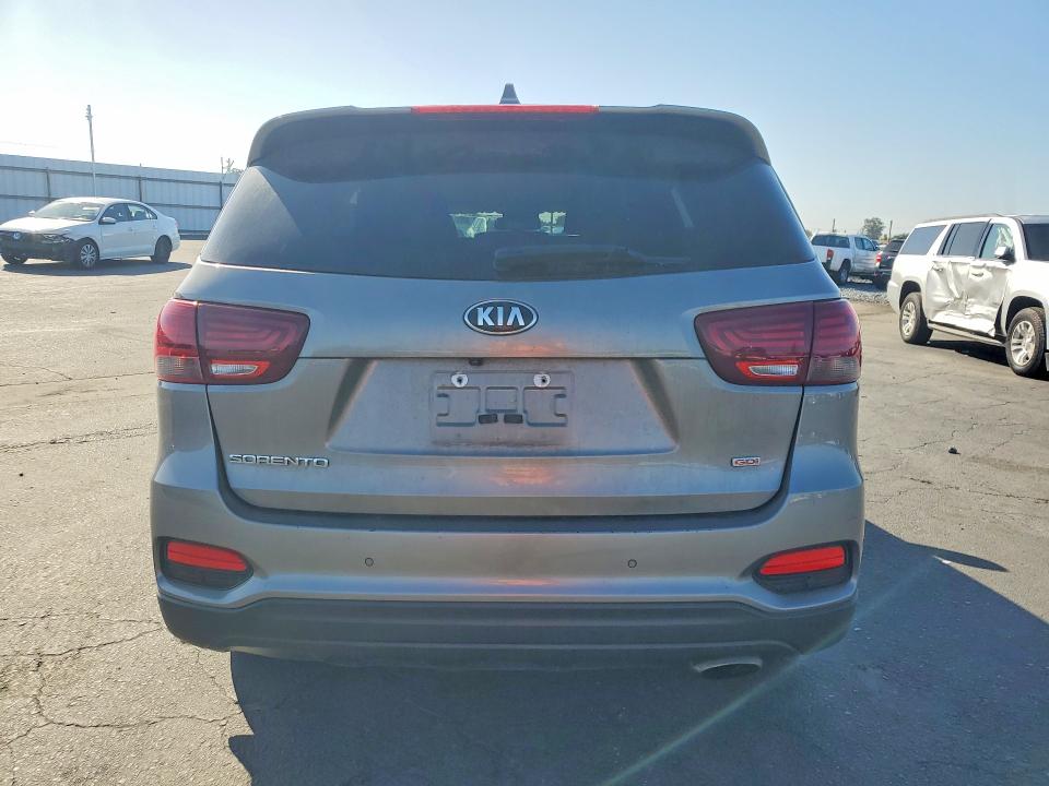 Продаж на аукціоні авто 2019 Kia Sorento, vin: 5XYPG4A36KG552562, номер лоту: 51665766