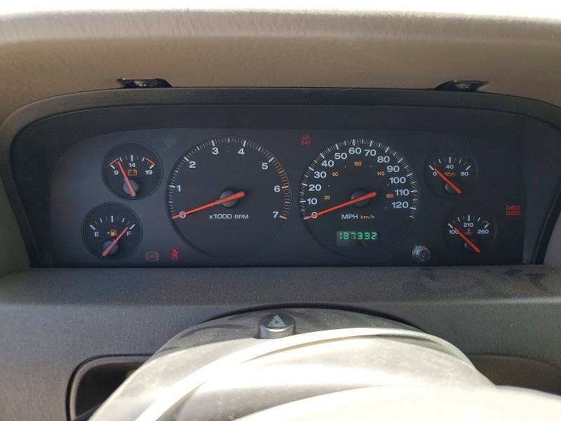 2001 Jeep Grand Cherokee მანქანა იყიდება აუქციონზე, vin: 1J4GX48S51C657149, აუქციონის ნომერი: 51679866