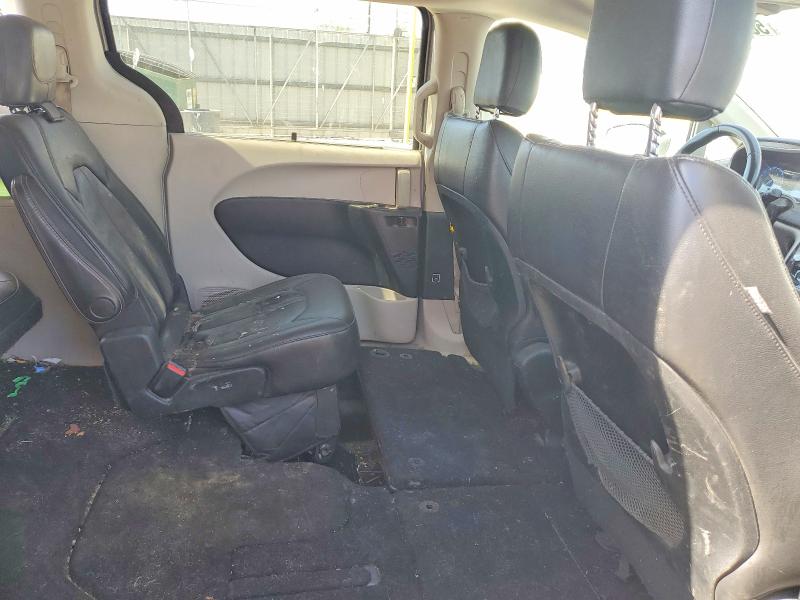 50636686 :رقم المزاد ، 2C4RC1BG5HR543912 vin ، 2017 Chrysler Pacifica مزاد بيع