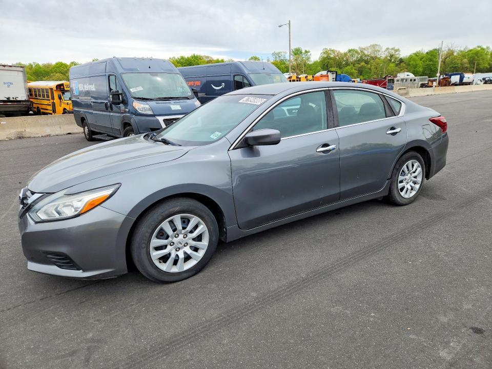 47994986 :رقم المزاد ، 1N4AL3AP9JC149375 vin ، 2018 Nissan Altima مزاد بيع