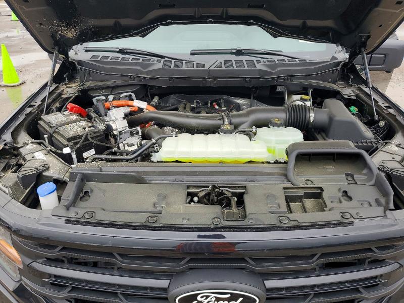 Продажа на аукционе авто 2025 Ford F150, vin: 1FTFW3LDXSFC03910, номер лота: 51399936