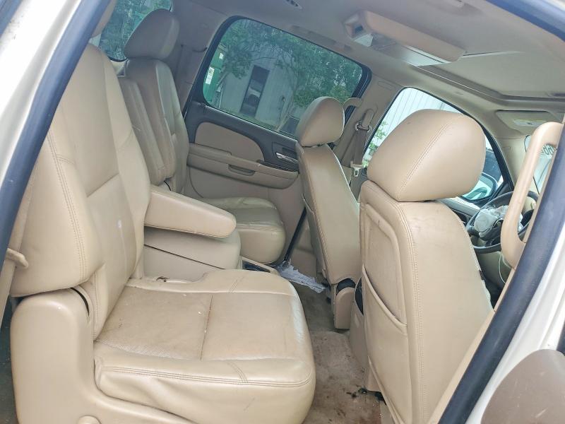 51491266 :رقم المزاد ، 1GNSCKE05DR311033 vin ، 2013 Chevrolet Suburban مزاد بيع