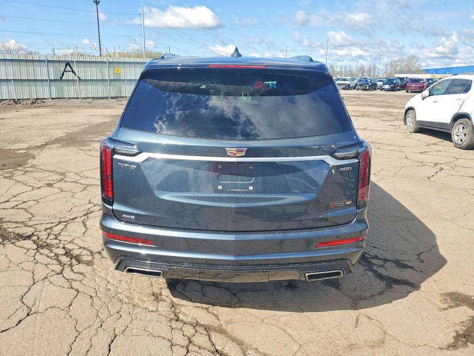 51821056 :رقم المزاد ، 1GYKPGRS2LZ104288 vin ، 2020 Cadillac Xt6 مزاد بيع