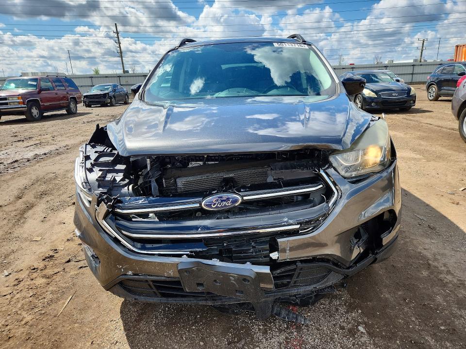 Продаж на аукціоні авто 2017 Ford Escape, vin: 1FMCU9GD1HUB38404, номер лоту: 50113716