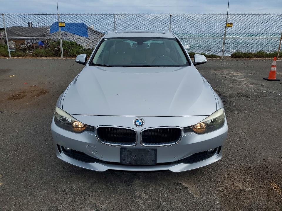 Продажа на аукционе авто 2015 Bmw 320, vin: WBA3B1G53FNT63416, номер лота: 49513166