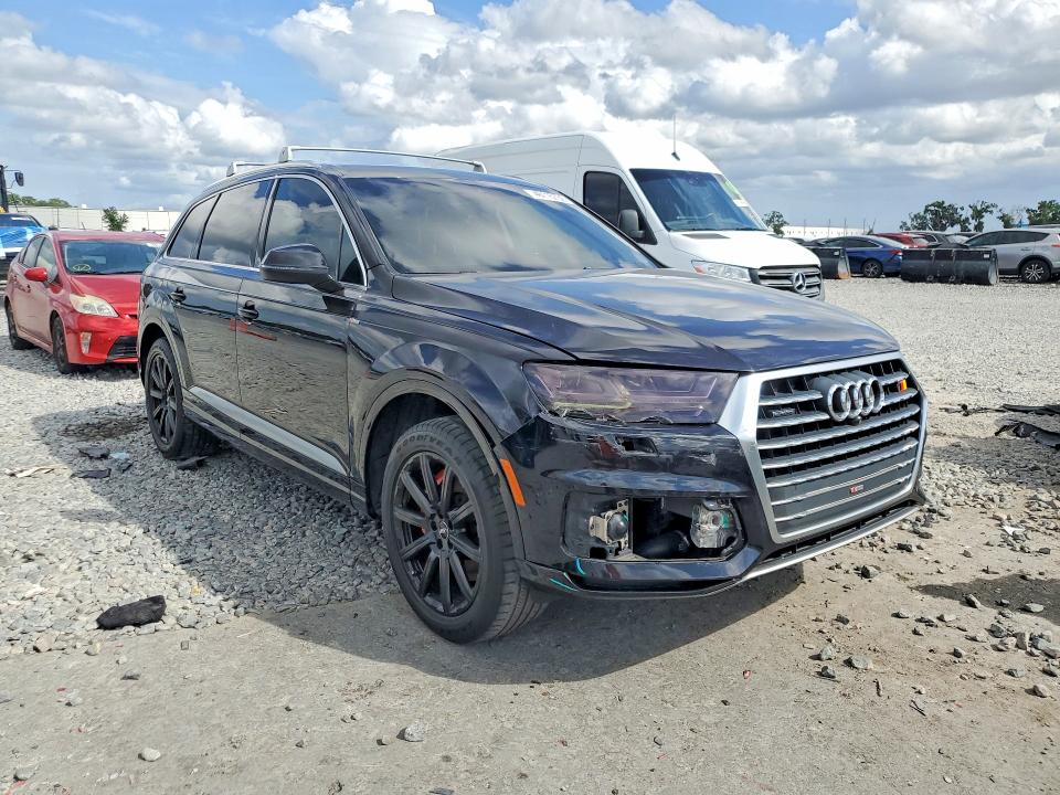 Продажа на аукционе авто 2018 Audi Q7, vin: WA1LHAF72JD046885, номер лота: 46115736