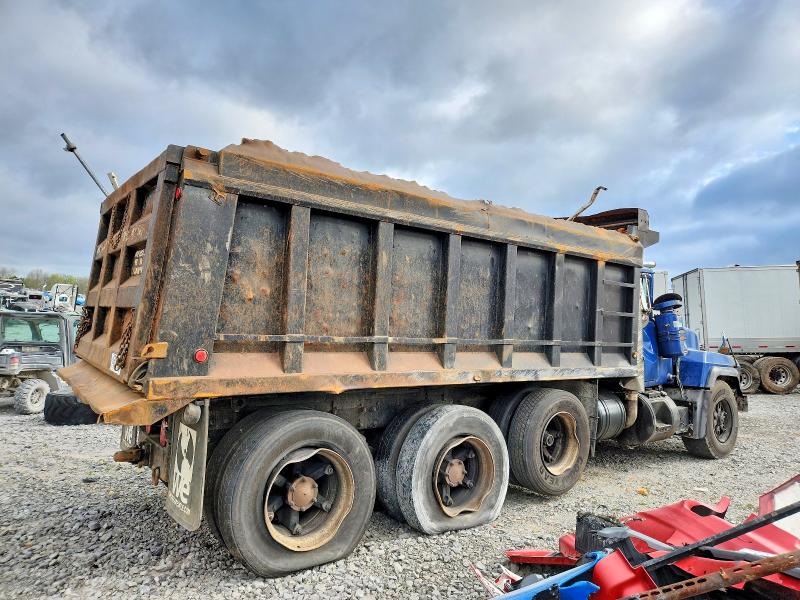 Продажа на аукционе авто 1998 Mack Unknown, vin: 1M2P267C4WM036153, номер лота: 46826526