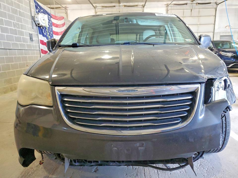 48395236 :رقم المزاد ، 2C4RC1BG2CR170224 vin ، 2012 Chrysler Town & Country مزاد بيع