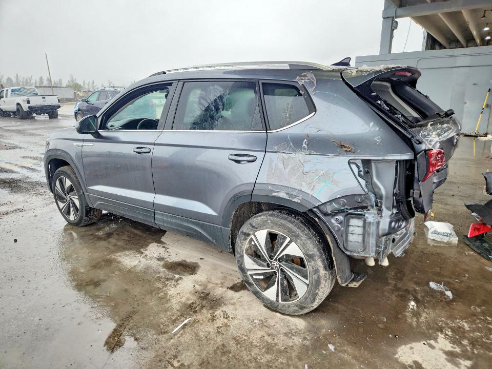 2024 Volkswagen Taos მანქანა იყიდება აუქციონზე, vin: 3VVVX7B23RM017492, აუქციონის ნომერი: 49206506
