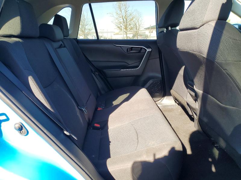 47834166 :رقم المزاد ، 2T3G1RFV8MW171440 vin ، 2021 Toyota Rav4 مزاد بيع