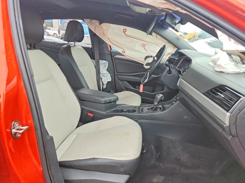 Продажа на аукционе авто 2019 Volkswagen Jetta, vin: 3VWC57BU8KM106605, номер лота: 51533786
