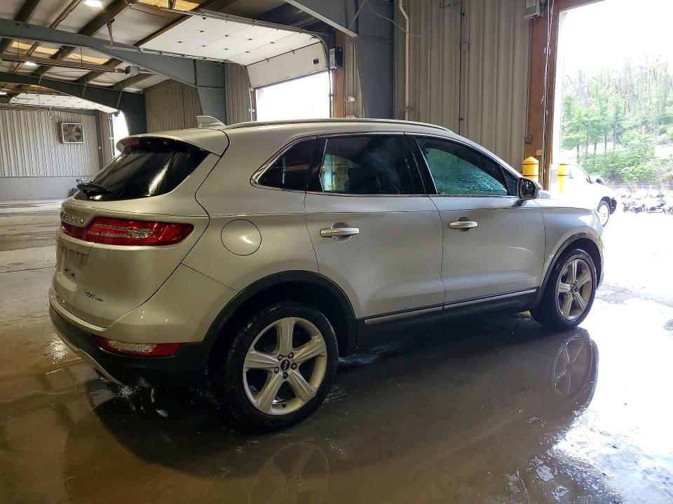 2017 Lincoln Mkc მანქანა იყიდება აუქციონზე, vin: 5LMCJ1D92HUL46671, აუქციონის ნომერი: 51919586
