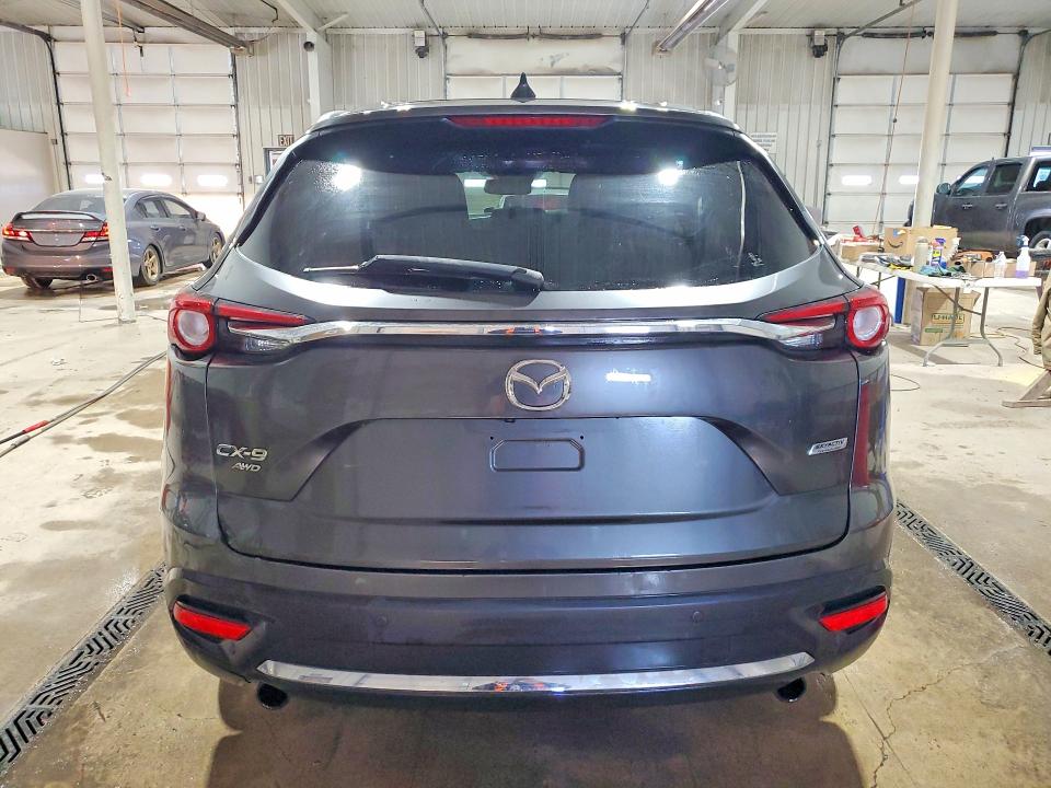 Продаж на аукціоні авто 2018 Mazda Cx-9, vin: JM3TCBDY8J0229308, номер лоту: 48758416