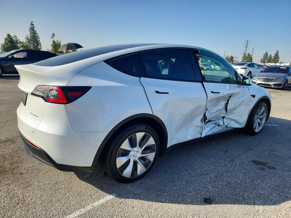 2021 Tesla Model Y მანქანა იყიდება აუქციონზე, vin: 5YJYGAEE3MF283963, აუქციონის ნომერი: 50264156