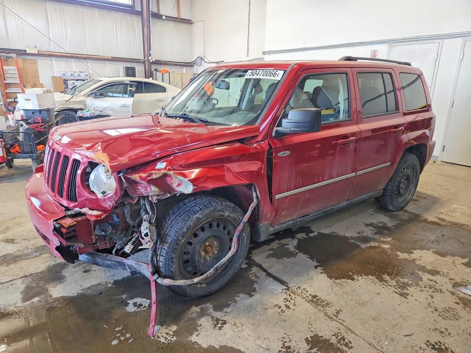 50470066 :رقم المزاد ، 1J4NF2GBXAD631561 vin ، 2010 Jeep Patriot مزاد بيع