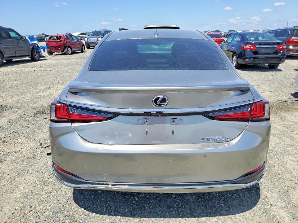 51329436 :رقم المزاد ، 58AB21B19KU001243 vin ، 2019 Lexus Es 300h مزاد بيع