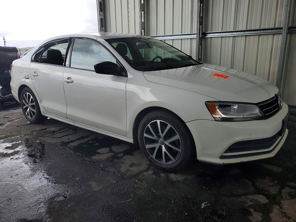 50680376 :رقم المزاد ، 3VWD67AJ6GM360202 vin ، 2016 Volkswagen Jetta مزاد بيع