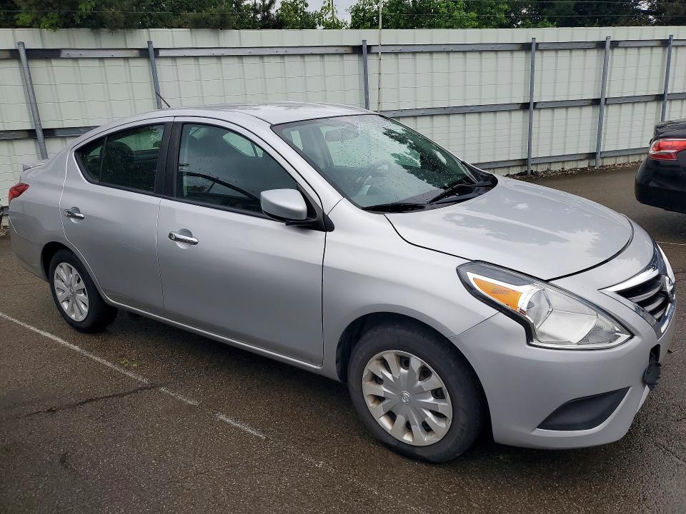 51275676 :رقم المزاد ، 3N1CN7AP0KL842249 vin ، 2019 Nissan Versa مزاد بيع