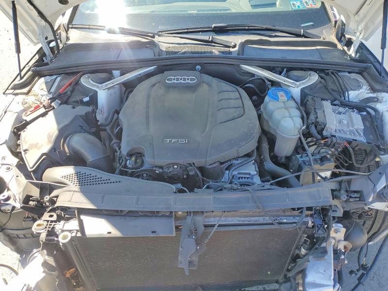 48816916 :رقم المزاد ، WAUFNBF43JA052037 vin ، 2018 Audi A4 مزاد بيع