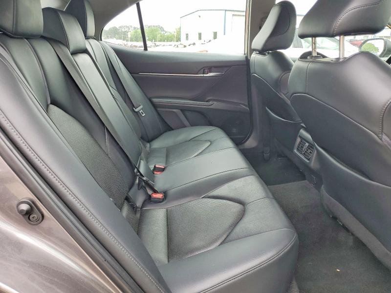 48910576 :رقم المزاد ، 4T1F11BK0PU079177 vin ، 2023 Toyota Camry مزاد بيع