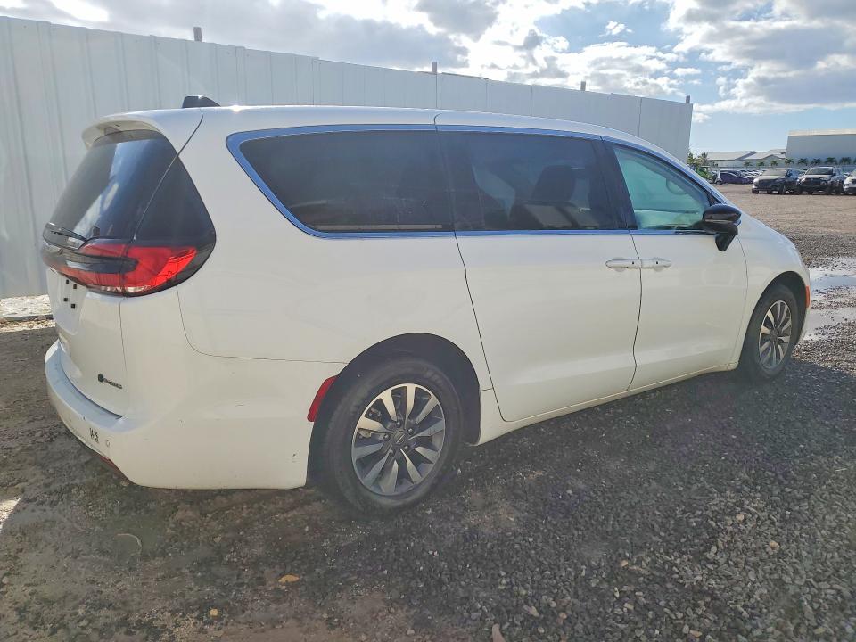 48706956 :رقم المزاد ، 2C4RC1S7XRR118378 vin ، 2024 Chrysler Pacifica مزاد بيع