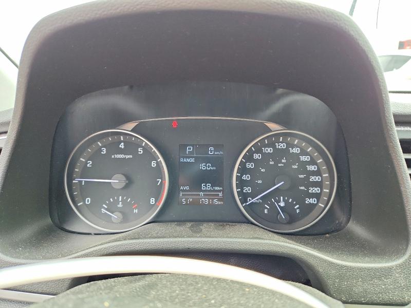 Продажа на аукционе авто 2017 Hyundai Elantra, vin: 5NPD74LF2HH076189, номер лота: 49118166